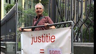 Justitie is (soms) crimineel! Éénmansdemo bij het Ministerie van Justitie @ Turfmarkt 147.