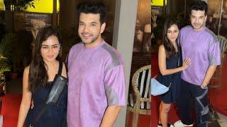 Cutest couple of the town Karan Kundra with Tejasswi prakash 