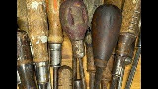 Wooden Handle Screwdrivers get restored for Christmas