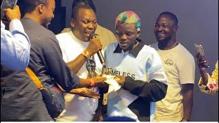 PORTABLE SURPRISED REMI ALUKO ON STAGE AT BILLIQUE MUSIC AND COMEDY CONCERT