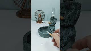 Creative ashtray Smokers look over Personalized ashtray Stone portrait creative ashtray
