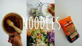 VEGAN HEALTHY TRAVELLING NOODLES