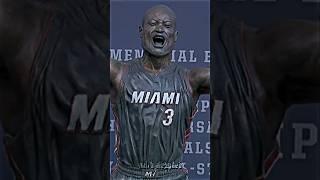 Dwayne Wade Statue 