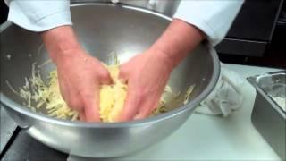 How To Make Potato Latkes (Potato Pancakes)