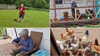ПОСАДИЛА СВОЮ ПАМПАСНУЮ ТРАВКУ,СОГНАЛА НАСЕДКУ, А ЛЁШИК ЗАНЯЛСЯ УДОЧКОЙ.