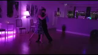 Tango Lilach and Jorge Gurdiel. Estudio35 Speakeasy milonga. ArtistaDelPueblo