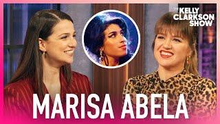 Kelly Clarkson Tells Marisa Abela About Karaoke Night With Amy Winehouse