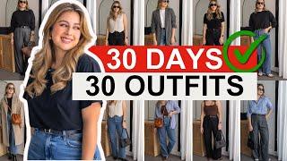 The ULTIMATE capsule wardrobe for travel 2024 | Valentina Arjona