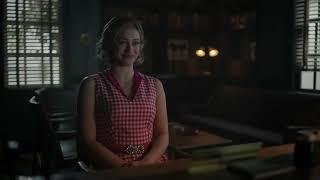 Betty Thinks About Making Out With Everyone - Riverdale 7x09 Scene