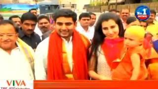 Nara Family Visits Tirumala | Nara Lokesh | Brahmani || No.1 News