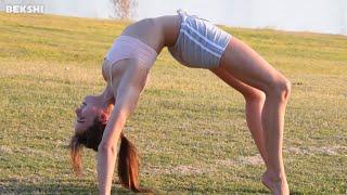 Happy Girl - Outdoor Gymnastic - Cheerleader - Stretching - Handspring - Positive Vibe - Bekshi