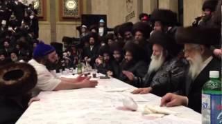 Bobov Rebbe 48 Dances With Duddy Roth & Izzy Englander On Purim