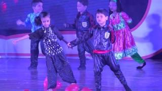 S.e.international school Annual Day 2015-16   Welcome song performed by Jr. K.g. and Sr. K.g.