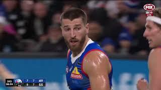 Goal saving tackle by Darcy Moore on Bont