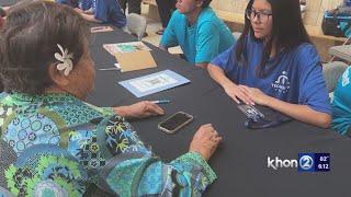 Tech Savvy Teens keep kupuna up to date in growing digital world