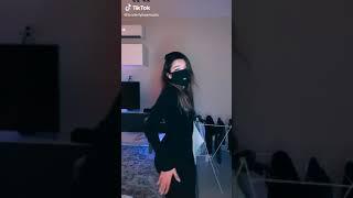 Tenderlybae танцует под песню Lolly POP
