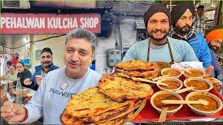 90-Year-Old Wrestler Canteen's now Punjab's Favorite Breakfast Place  Amritsari Nashta Street Food