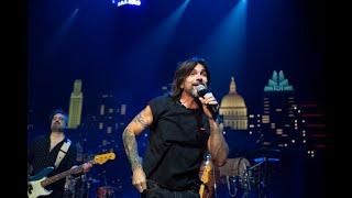 Watch Juanes on Austin City Limits