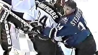 Jean-Luc Grand-Pierre vs Peter Bondra, Capitals vs Sabres Brawl