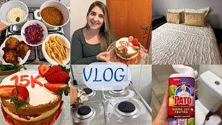 VLOG: ALMOÇO SIMPLES DO DIA A DIA | LIMPEZA DE MANUTENÇÃO | BOLO PARA COMEMORAR