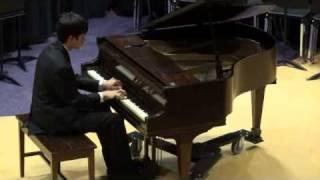 Andrew Lefoley plays Rachmaninoff