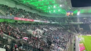 Vor dem Spiel im Borussia Park Mönchengladbach 4.November 2022 im VfB Gästeblock BMG-VfB 1/8