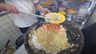 TOP 10! Amazing Singapore Hawker Street Food Tour 2024