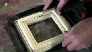 How to make a simple picture frame using a woodworking router