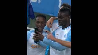 Mario balotelli but et célébration légendaire avec l'OM 