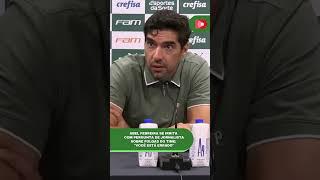 ABEL FERREIRA SE IRRITA COM PERGUNTA DE JORNALISTA SOBRE FOLGAS DO TIME: "VOCÊ ESTÁ ERRADO"