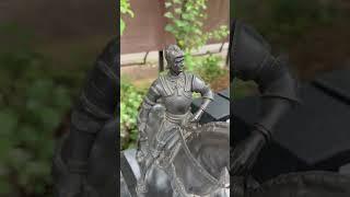 Блошиный рынок. Бронзовая статуэтка. Не оправдывает цену. Сначала думал в идеале #shorts