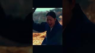 Kim Go Eun | Lee Do Hyun | Exhumo | #KimGoEun | #LeeDoHyun | #Exhumo #kdrama Chorlovchi qabr la'nati