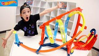 Father & Son ULTIMATE HOT WHEEL TRACK / So Many Loops!