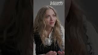 Amanda Seyfried and Jared Leto Debate Her Eye Color 
