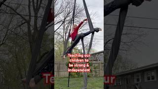 She’s strong! #aerialsilks #circus #flowers