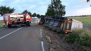 Sattelschlepper kippt in Straßengraben B87 bei Doberschütz [12.06.2017]