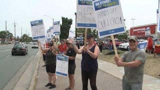 LCBO strike enters its 5th day with no end in sight
