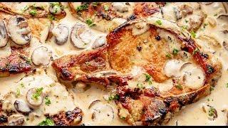 Pork Chops with Creamy Mushroom Sauce