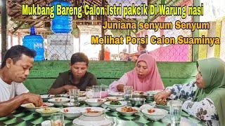 MUKBANG DI WARUNG NASI, JUNIANA SENYUM SENYUM MELIHAT PORSI MAKAN PAKCIK