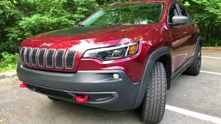 2019 Jeep Cherokee Trailhawk 4X4 Best Detailed Video Walkaround