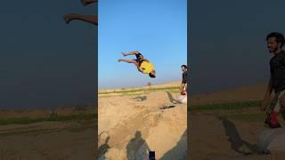 𝑉𝑖𝑟𝑎𝐿 𝑝𝑙𝑧 𝑢𝑛𝑓𝑟𝑒𝑒𝑧𝑒 𝑦𝑜𝑢𝑡𝑢𝑏𝑒 𝑡𝑒𝑎m#viralvideo #flip #acrobatics #respect