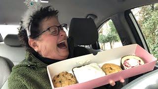 ARE CRUMBL COOKIES GOOD? -REVIEW: Pecan Chip, Cinnamon Square, Cranberry, Raspberry Cheesecake