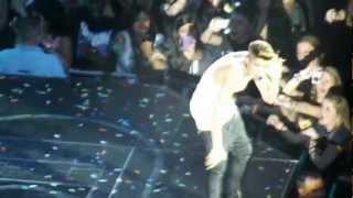 Justin bieber faints on stage. London 02 arena 07/03/13