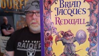 REDWALL / Brian Jacques / Book Review / Brian Lee Durfee (spoiler free) I WAS SO CONFUSED!!