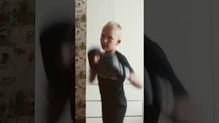 Я и мой один год и 6 месяцев MMA