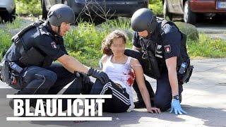 Frau in Jenfeld mit Schrotflinte angeschossen - Polizei sucht 6 Stunden nach dem Täter