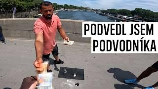 Jak jsme podvedli podvodníky v Paříži?