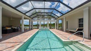 Stunning Lake Club Home in Lakewood Ranch, Florida