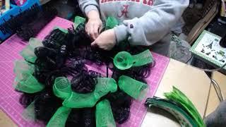 How to make a St. Patrick's Day Gnome Wreath SP002