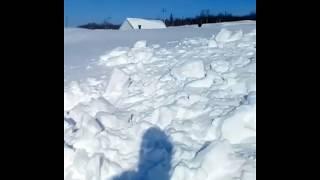 Когда пришел в свой гараж в поселке Многовершинный...